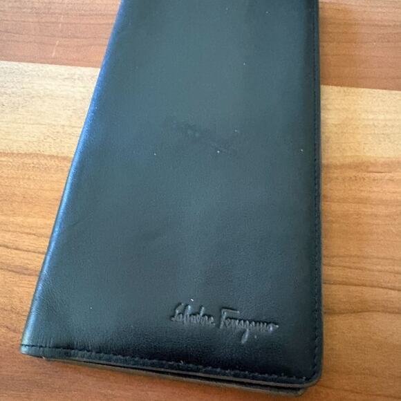 Salvatore Ferragamo Long Wallet Black Leather Vintage Made in Italy Used - Picture 2 of 8